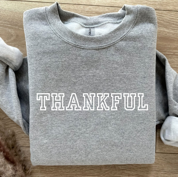 Thankful Women's Graphic Sweatshirt